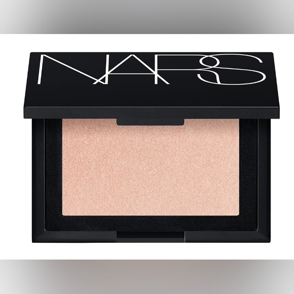 NARS Other - 🥳HP🥳 NARS Light Sculpting Highlighting Powder